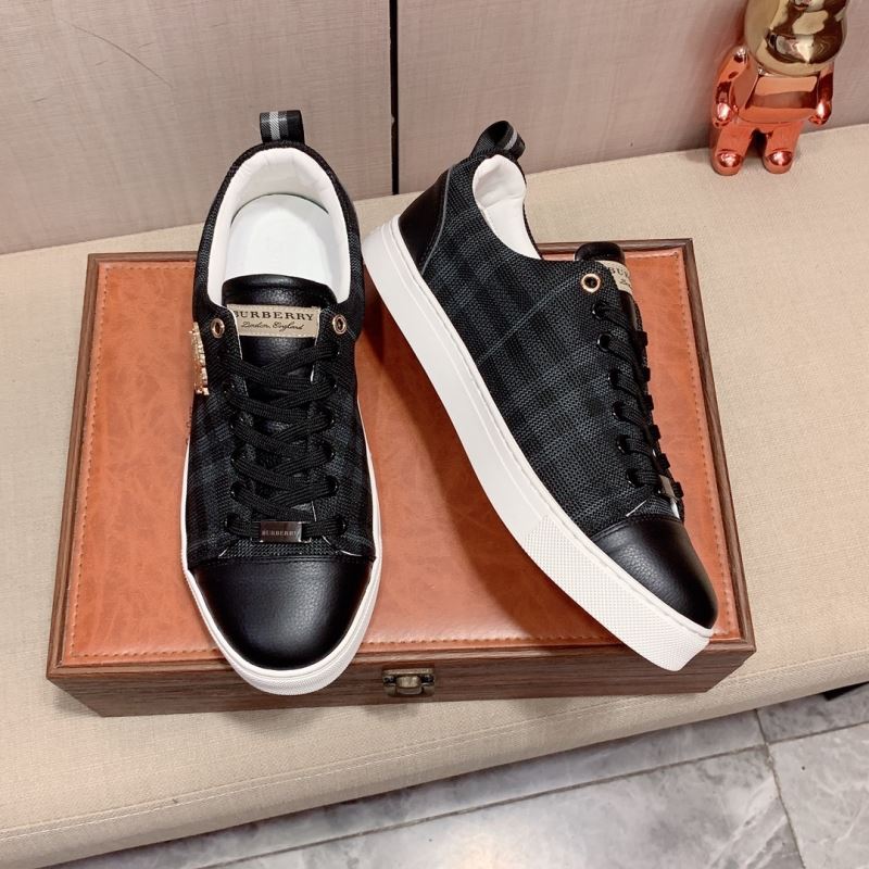 Burberry Low Shoes